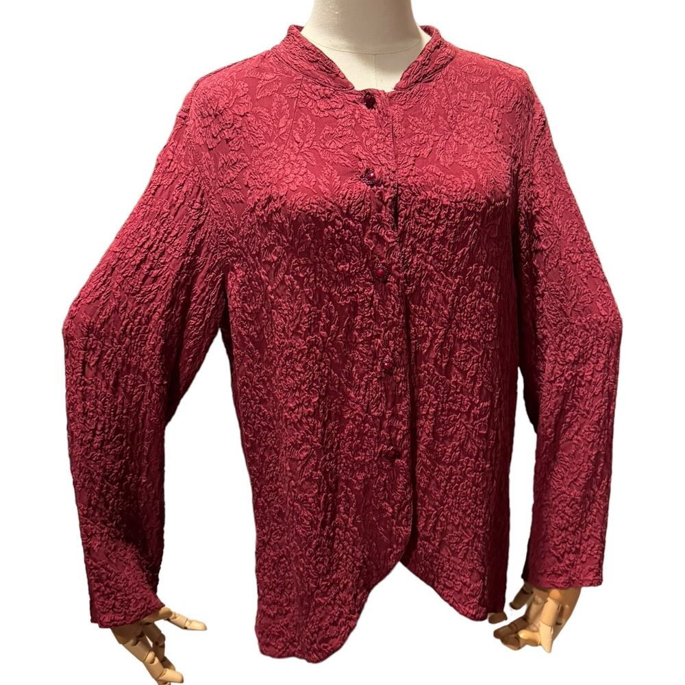 Vintage URU textured blouse with Mandarin band collar size medium